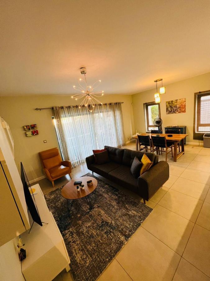 Beachcove 2 بيت للعطل بيريبير